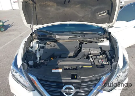 2016 Nissan Altima 2.5 S z USA, uszkodzony, nr VIN 1N4AL3AP7GC202440